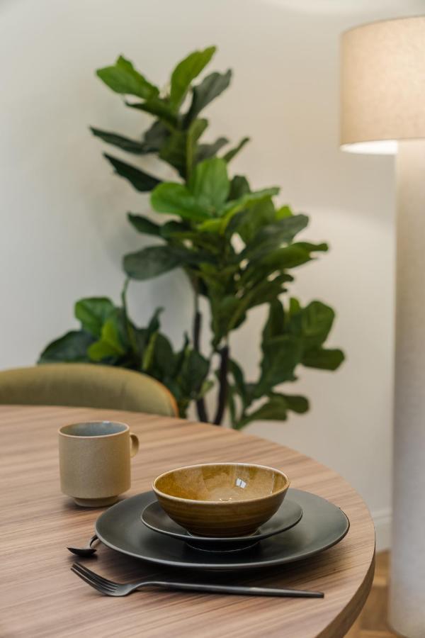 Casa Unica Milano - Elegant Apartment With Balcony - Centrale 1 Ngoại thất bức ảnh